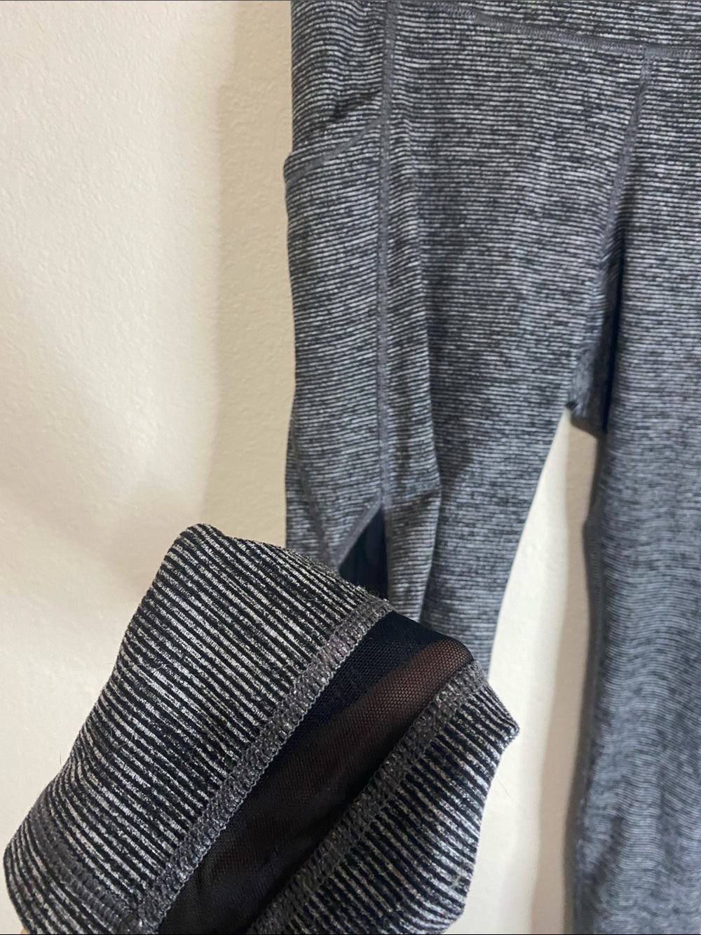 💋Adorable Grey and black leggings with mesh details up halfway on the sides! - Picture 4 of 9
